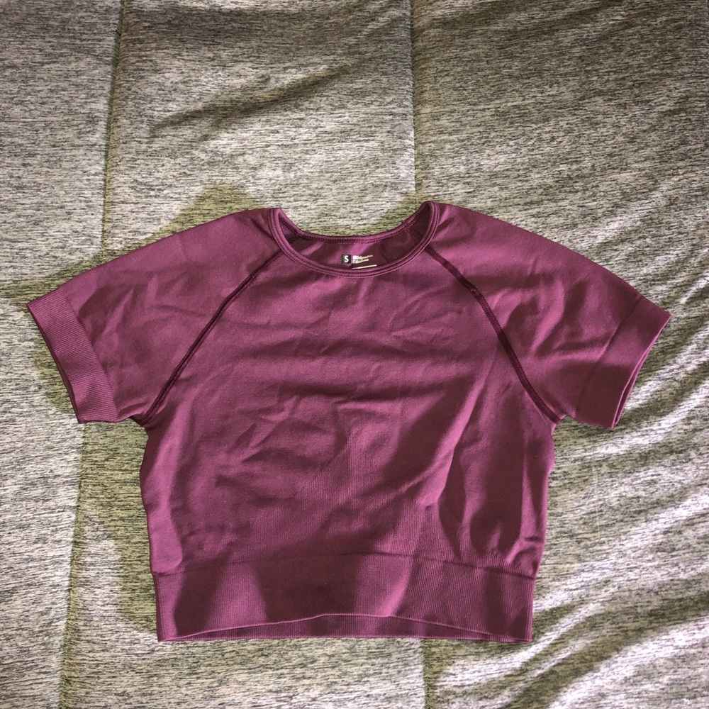 Cropped Workout Top